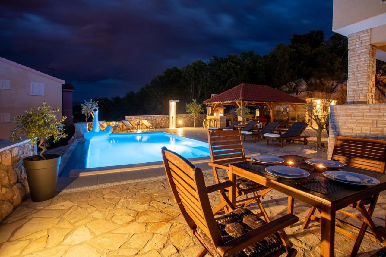 Luxury Villa Allen With Pool Klimno Bilik gambar