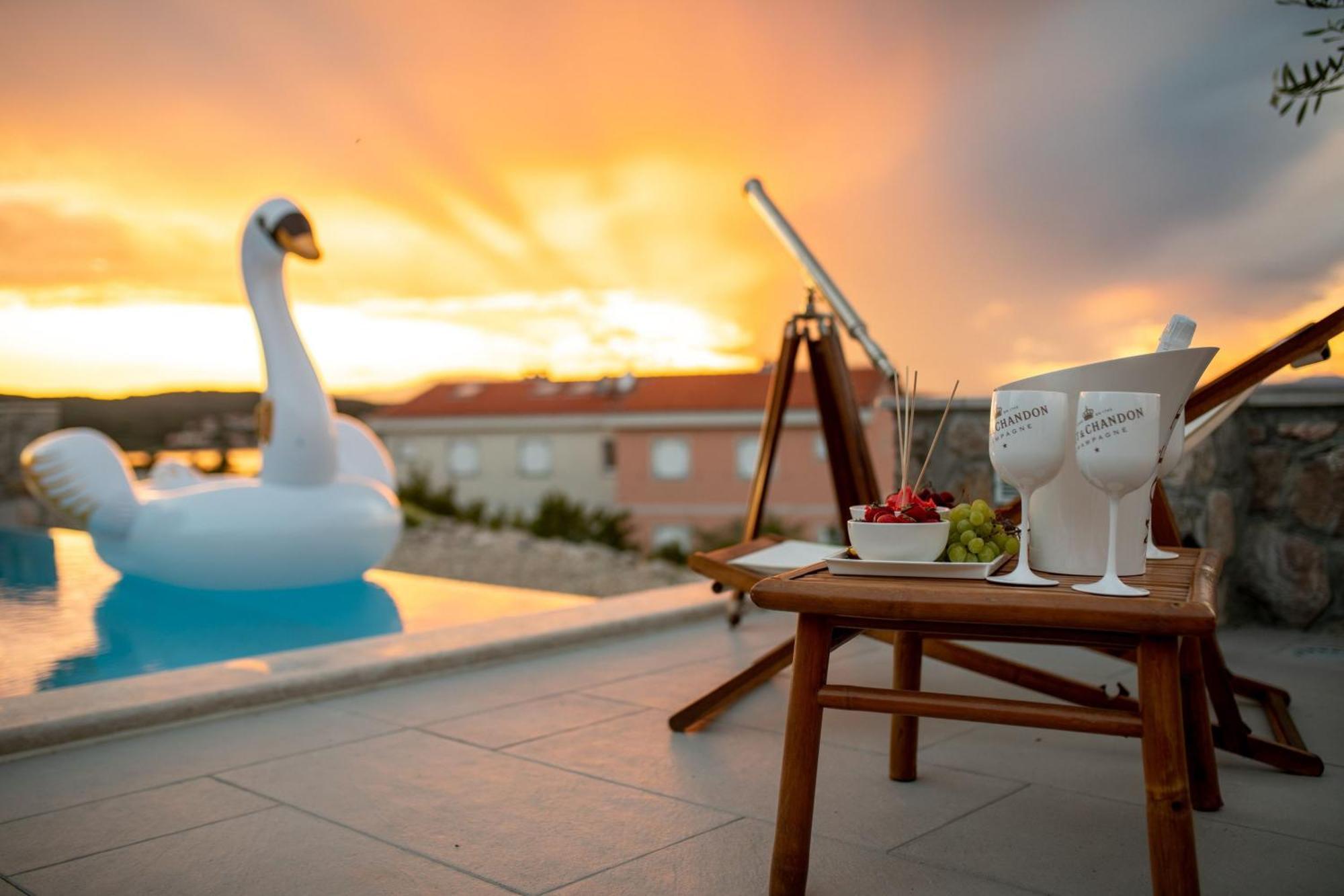 Luxury Villa Allen With Pool Klimno Bilik gambar
