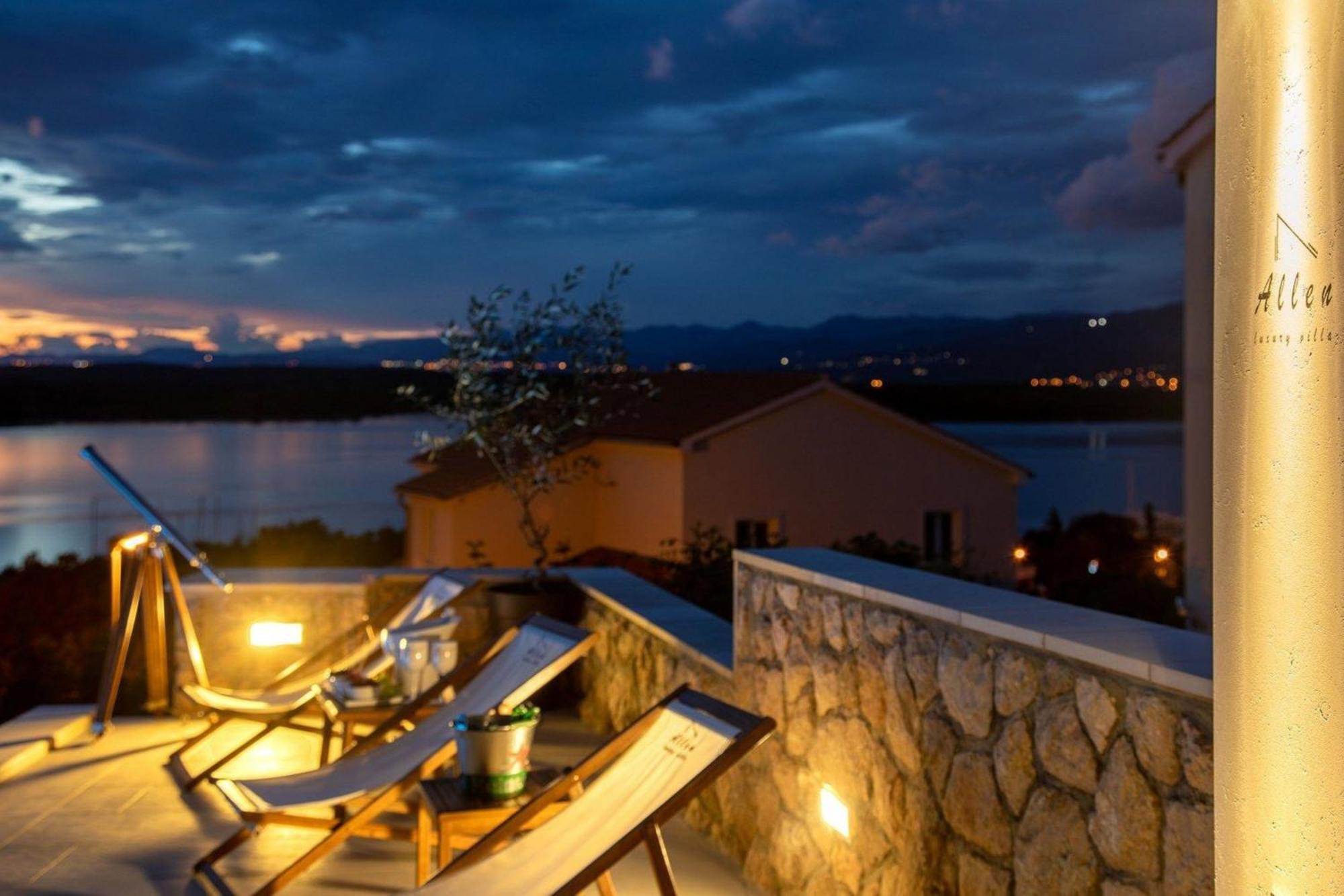 Luxury Villa Allen With Pool Klimno Bilik gambar