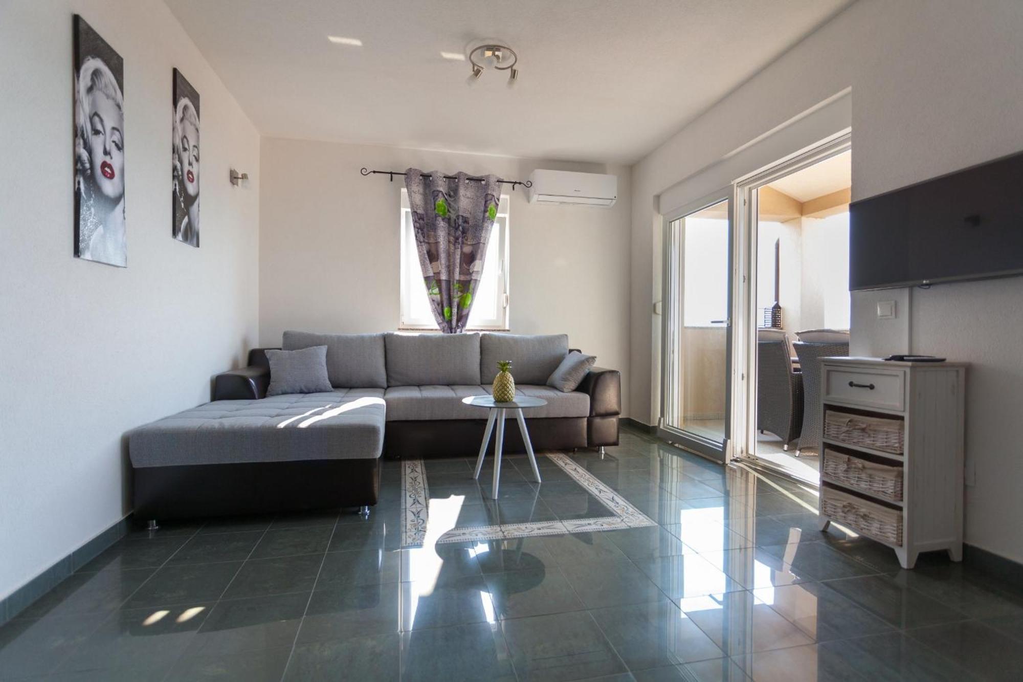 Luxury Villa Allen With Pool Klimno Bilik gambar